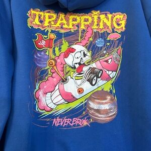 Trapping Never Brok Graphic Hoodie